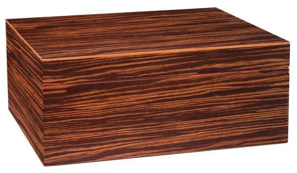 Brązowy humidor adorini Basic w rozmiarze M